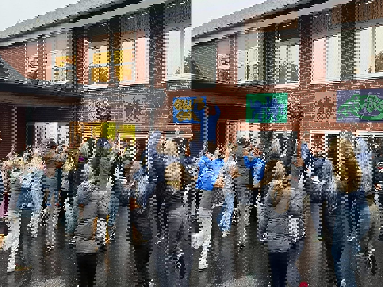 Eleverne dyrker morgenmotion